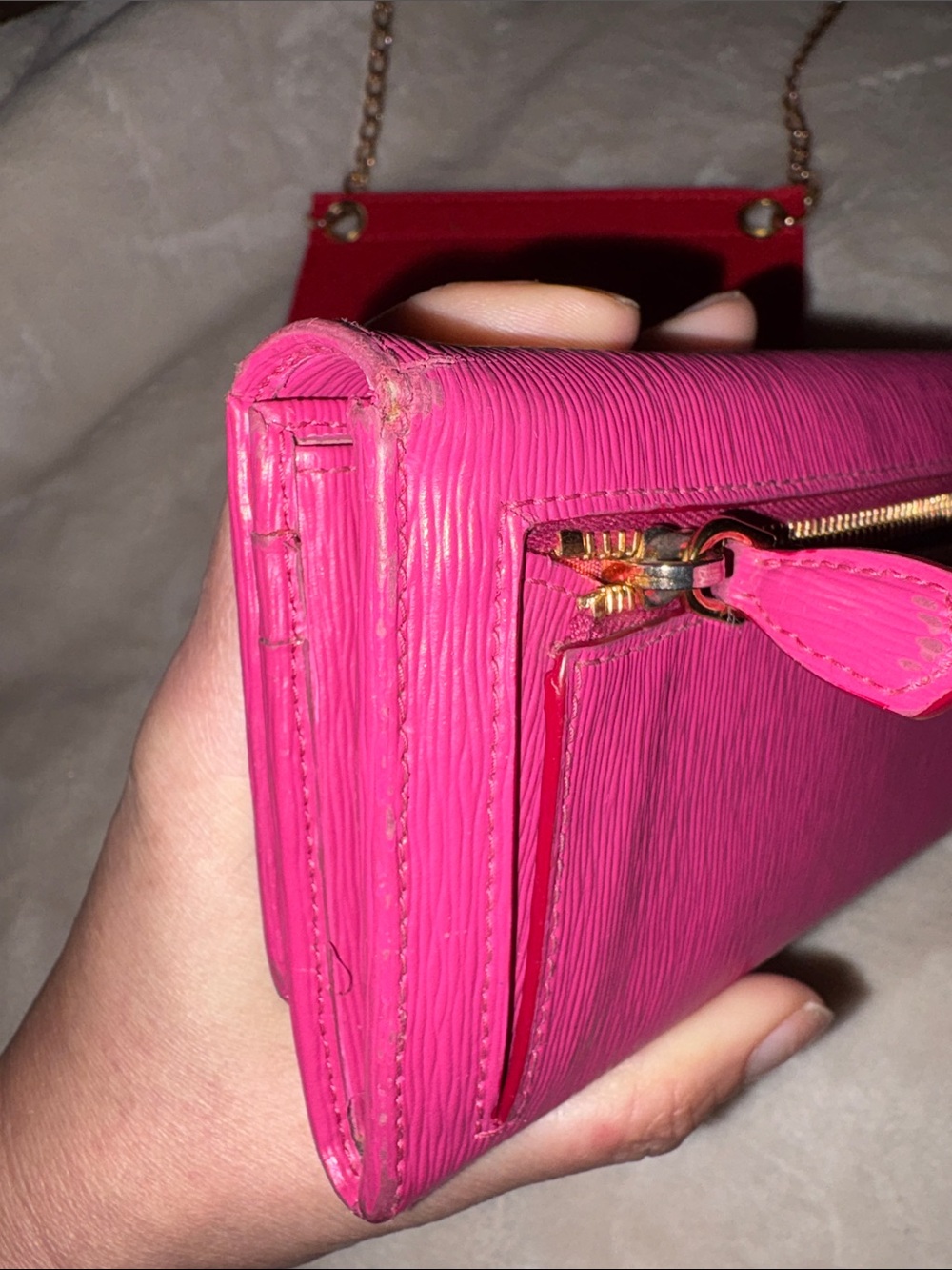 Prada Pink Leather wallet with COA and Chain insert. - Picture 7 of 9